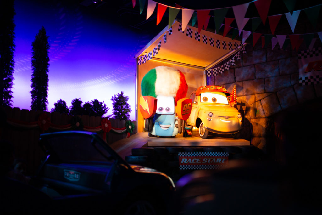 A photograph of Guido and Luigi animatronics in Cars Land.